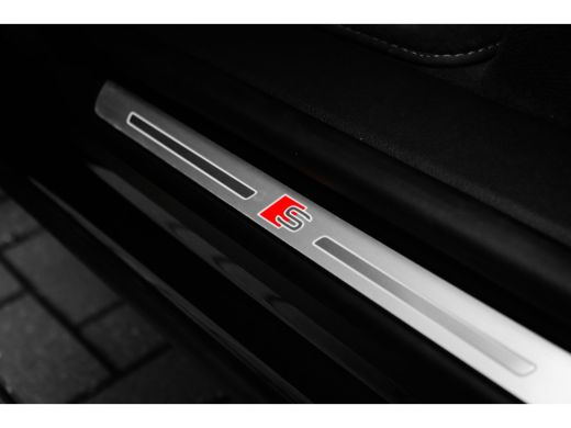 Audi Q8 55 TFSI e quattro Pro Line S 55 TFSI e quattro Pro Line S 394 pk | Verlengde fabrieksgarantie tot... ActivLease financial lease