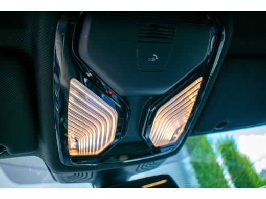 BMW 5 Serie Touring 520i High Executive Edition -Trekhaak-20"-DAB-Leder- ActivLease financial lease