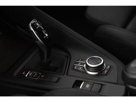 BMW X1 sDrive18i Sport *1ste Eigenaar*Leer*Navigatie* ActivLease financial lease