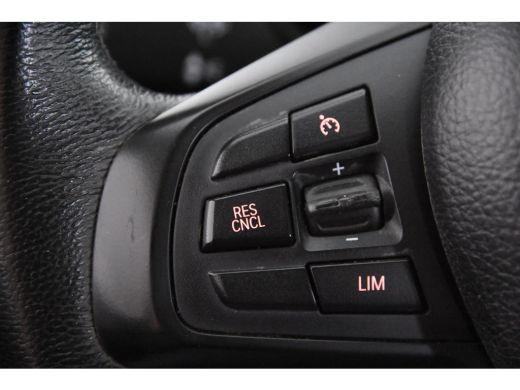 BMW X1 sDrive18i Sport *1ste Eigenaar*Leer*Navigatie* ActivLease financial lease