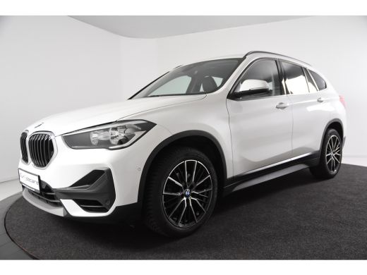 BMW X1 sDrive18i Sport *1ste Eigenaar*Leer*Navigatie* ActivLease financial lease