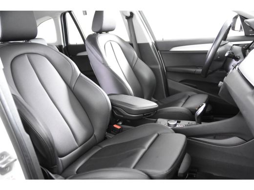 BMW X1 sDrive18i Sport *1ste Eigenaar*Leer*Navigatie* ActivLease financial lease