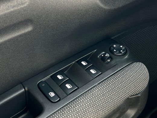 Citroën C3 Aircross 1.2 PureTech S&S Shine NL AUTO | PANO | CAMERA | ActivLease financial lease