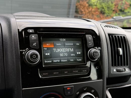 Citroën Jumper 2.2 HDI 131 PK ZWAAR / L2H2 / 1e EIG. / 7-PERS DUBBELE CABINE / AIRCO / 3 TONS TREKHAAK / CAMERA ... ActivLease financial lease