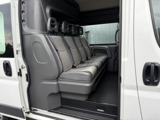 Citroën Jumper 2.2 HDI 131 PK ZWAAR / L2H2 / 1e EIG. / 7-PERS DUBBELE CABINE / AIRCO / 3 TONS TREKHAAK / CAMERA ... ActivLease financial lease