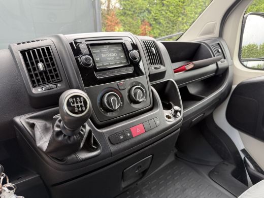 Citroën Jumper 2.2 HDI 131 PK ZWAAR / L2H2 / 1e EIG. / 7-PERS DUBBELE CABINE / AIRCO / 3 TONS TREKHAAK / CAMERA ... ActivLease financial lease