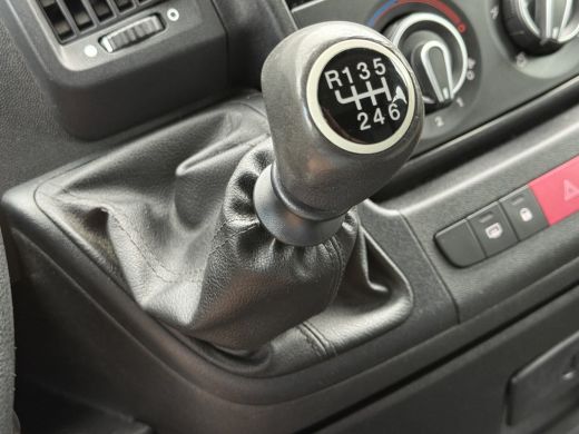 Citroën Jumper 2.2 HDI 131 PK ZWAAR / L2H2 / 1e EIG. / 7-PERS DUBBELE CABINE / AIRCO / 3 TONS TREKHAAK / CAMERA ... ActivLease financial lease