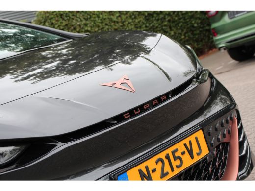 CUPRA Born Performance One 62 kWh | 1 EIGENAAR! | NL-AUTO! | MASSAGE STOEL | STOELVERWARMING | BLIS | DEALER... ActivLease financial lease