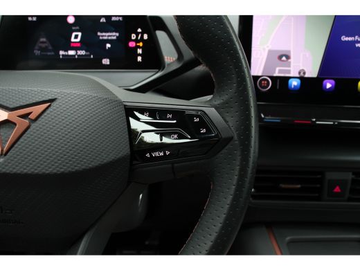 CUPRA Born Performance One 62 kWh | 1 EIGENAAR! | NL-AUTO! | MASSAGE STOEL | STOELVERWARMING | BLIS | DEALER... ActivLease financial lease