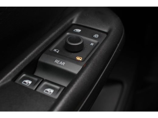 CUPRA Born Performance One 62 kWh | 1 EIGENAAR! | NL-AUTO! | MASSAGE STOEL | STOELVERWARMING | BLIS | DEALER... ActivLease financial lease