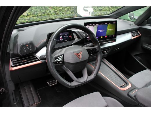 CUPRA Born Performance One 62 kWh | 1 EIGENAAR! | NL-AUTO! | MASSAGE STOEL | STOELVERWARMING | BLIS | DEALER... ActivLease financial lease