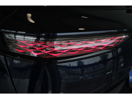 DS DS 7 E-Tense 225-PK Performance Line+ LUXE UITVOERING | 360' GRADEN CAMERA | DRAADLOZE CARPLAY | ALCAN... ActivLease financial lease