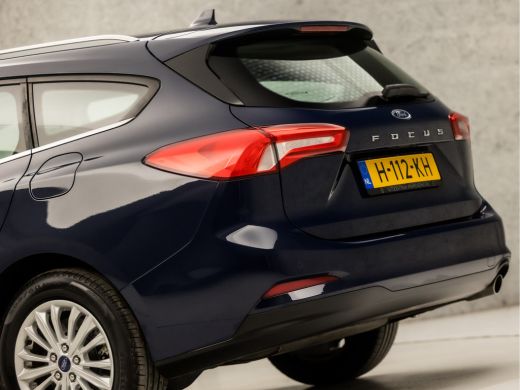 Ford Focus 1.0 EcoBoost Titanium (APPLE CARPLAY, GROOT NAVI, CLIMATE, ADAPTIVE CRUISE, SPORTSTOELEN, KEYLESS... ActivLease financial lease
