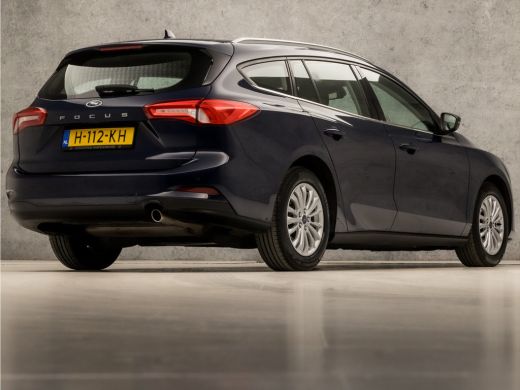Ford Focus 1.0 EcoBoost Titanium (APPLE CARPLAY, GROOT NAVI, CLIMATE, ADAPTIVE CRUISE, SPORTSTOELEN, KEYLESS... ActivLease financial lease