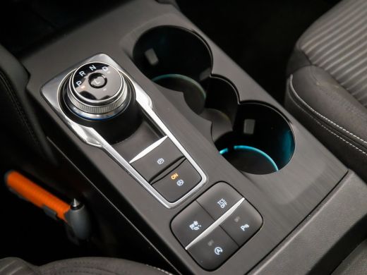 Ford Focus 1.0 EcoBoost Titanium Business Automaat (APPLE CARPLAY, GROOT NAVI, STUUR/STOELVERWARMING, PARKEE... ActivLease financial lease