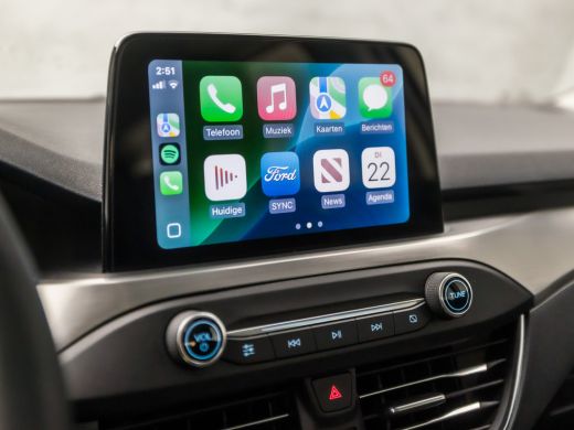 Ford Focus 1.0 EcoBoost Titanium Business Automaat (APPLE CARPLAY, GROOT NAVI, STUUR/STOELVERWARMING, PARKEE... ActivLease financial lease