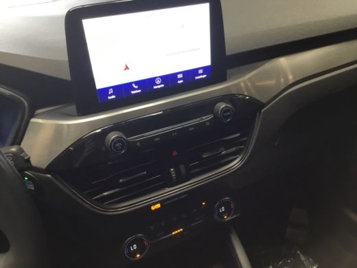 Ford Kuga 2.5 PHEV TITANIUM | NL-AUTO! | 1EIGENAAR! | CAMERA | ADAPTIVE CRUISE | DODE HOEK | AFN TREKHAAK |... ActivLease financial lease
