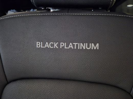 Ford Transit Custom 320 L2 233pk Black Platinum DC Rijklaar excl. BTW incl. BPM 0,99% FL ActivLease financial lease