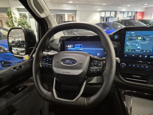 Ford Transit Custom 320 L2 233pk Black Platinum DC Rijklaar excl. BTW incl. BPM 0,99% FL ActivLease financial lease