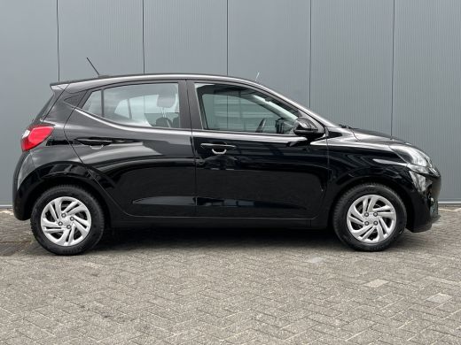 Hyundai i10 1.0 67pk Comfort Smart | LED | Airco | Carplay | Camera | Navigatie | Bluetooth | Cruisecontrol |... ActivLease financial lease