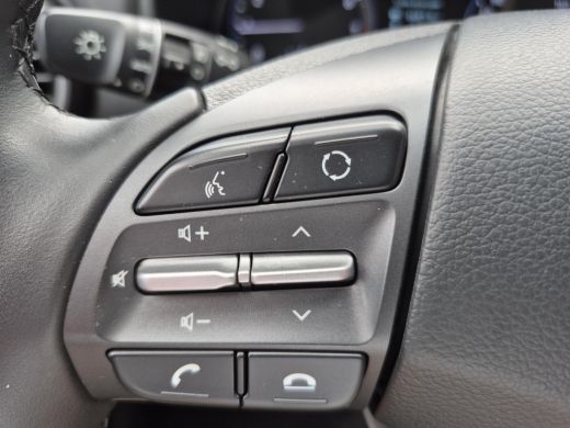 Hyundai Kona 1.0 T-GDI Fashion Special | Navigatie | Apple Carplay-Android Auto | 17" LM velgen | Rijklaarprijs! ActivLease financial lease