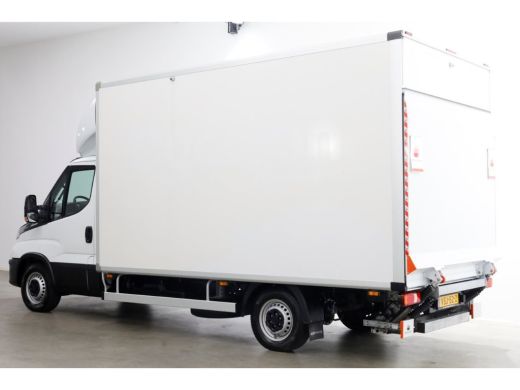 Iveco Daily 35S16 160pk HiMatic Automaat Bakwagen met laadklep Mobiele fietswerkplaats 10-2022 ActivLease financial lease