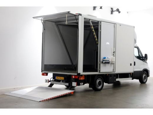 Iveco Daily 35S16 160pk HiMatic Automaat Bakwagen met laadklep Mobiele fietswerkplaats 10-2022 ActivLease financial lease
