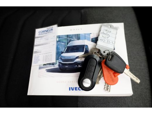 Iveco Daily 35S16 160pk HiMatic Automaat Bakwagen met laadklep Mobiele fietswerkplaats 10-2022 ActivLease financial lease