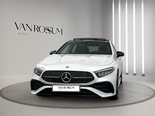 Mercedes-Benz A-Klasse 200 AMG Premium Pano ACC Sfeer Camera ActivLease financial lease