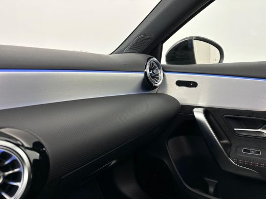 Mercedes-Benz A-Klasse 200 AMG Premium Pano ACC Sfeer Camera ActivLease financial lease