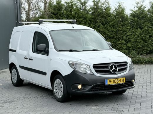 Mercedes-Benz Citan 108 CDI EURO 6 / AIRCO / CRUISE / TREKHAAK / DAKDRAGERS / MISTLAMPEN ActivLease financial lease