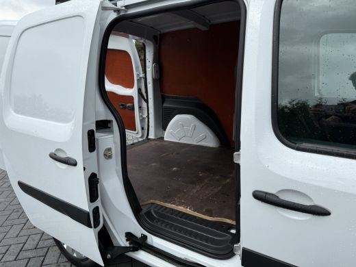 Mercedes-Benz Citan 108 CDI EURO 6 / AIRCO / CRUISE / TREKHAAK / DAKDRAGERS / MISTLAMPEN ActivLease financial lease