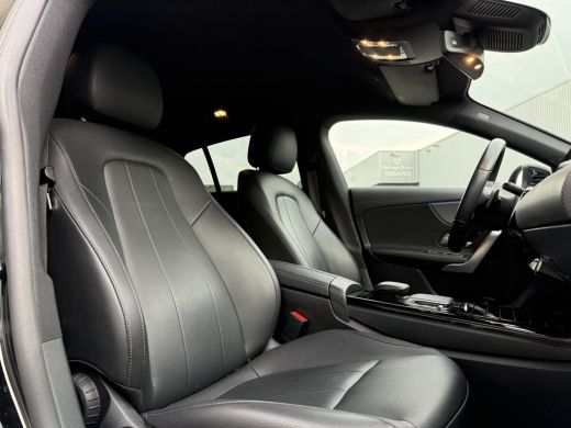 Mercedes-Benz CLA Shooting Brake 180 Aut. Business Sol. Luxury | Navi | Camera | Leder | ActivLease financial lease