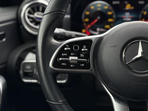 Mercedes-Benz CLA Shooting Brake 180 Aut. Business Sol. Luxury | Navi | Camera | Leder | ActivLease financial lease