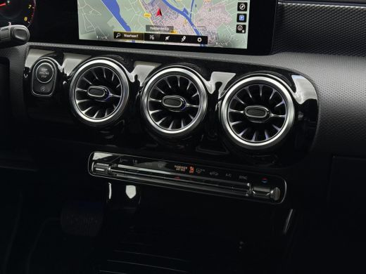 Mercedes-Benz CLA Shooting Brake 180 Aut. Business Sol. Luxury | Navi | Camera | Leder | ActivLease financial lease