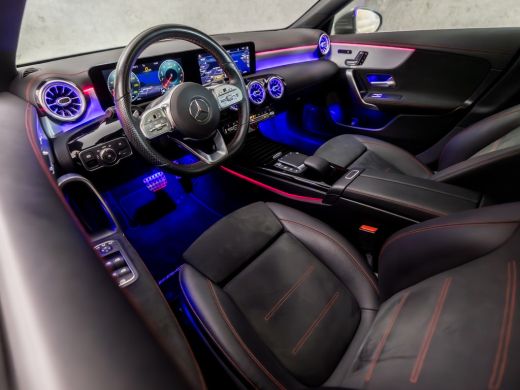Mercedes-Benz CLA Shooting Brake 200 AMG Sport 164Pk Automaat (PANORAMADAK, MEMORY SEATS, SFEERVERLICHTING, LEDER/A... ActivLease financial lease
