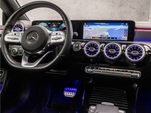 Mercedes-Benz CLA Shooting Brake 200 AMG Sport 164Pk Automaat (PANORAMADAK, MEMORY SEATS, SFEERVERLICHTING, LEDER/A... ActivLease financial lease