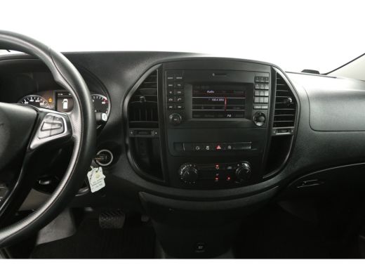Mercedes-Benz Vito 114 CDI Lang Airco Cruise Navigatie Trekhaak 3 Persoons ActivLease financial lease