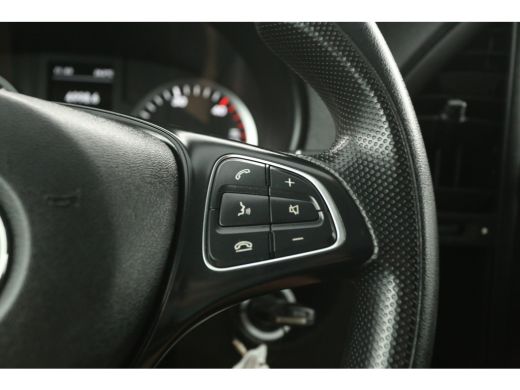 Mercedes-Benz Vito 114 CDI Lang Airco Cruise Navigatie Trekhaak 3 Persoons ActivLease financial lease