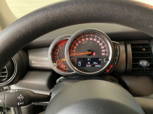 Mini Cooper 1.5 Cooper Automaat | AIRCO | CRUISE CONTROL | ActivLease financial lease