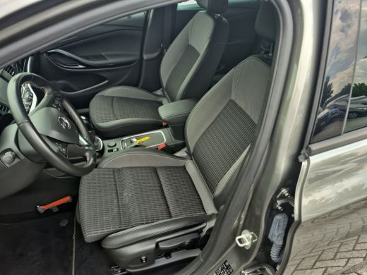 Opel Astra Sports Tourer 1.2 Business Elegance | Achteruitrijcamera | Keyless entry | LED koplampen ActivLease financial lease