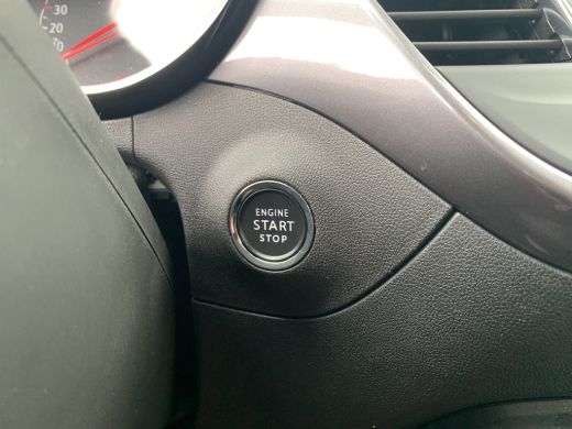 Opel Crossland X 1.2 Turbo Innovation Airco | Camera | Cruise Control | DAB | Keyless | LED | Navi | PDC V&A | Sto... ActivLease financial lease