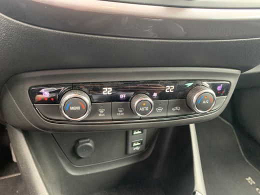 Opel Crossland X 1.2 Turbo Innovation Airco | Camera | Cruise Control | DAB | Keyless | LED | Navi | PDC V&A | Sto... ActivLease financial lease