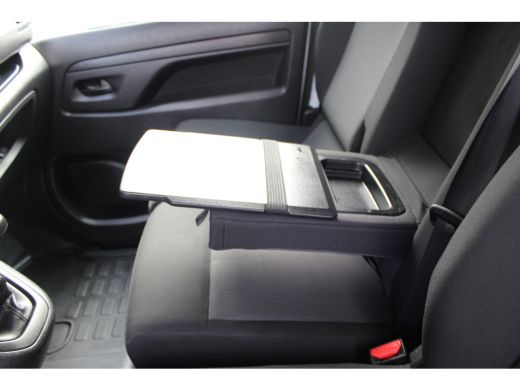 Opel Vivaro L3 2.0 BlueHDi 145 PK | NAVIGATIE | ALL SEASON BANDEN | BETIMMERINGLAADRUIMTE | APPLE CARPLAY/AND... ActivLease financial lease