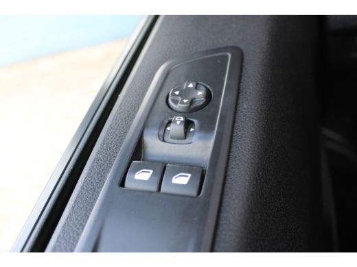 Opel Vivaro L3 2.0 BlueHDi 145 PK | NAVIGATIE | ALL SEASON BANDEN | BETIMMERINGLAADRUIMTE | APPLE CARPLAY/AND... ActivLease financial lease