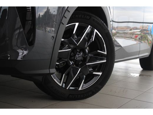 Peugeot 3008 1.2 Hybrid 136 e-DSC6 GT ORGINEEL NL AUTO | 360' GRADEN CAMERA | ADAPTIVE CRUISE | DRAADLOZE CARP... ActivLease financial lease