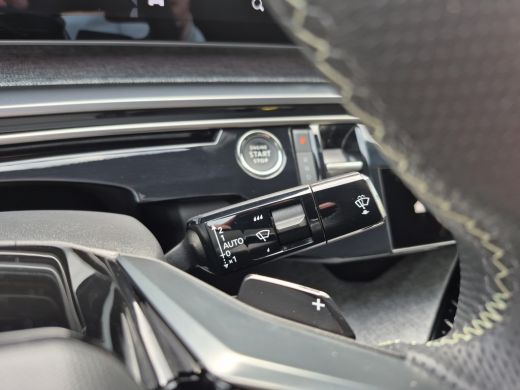 Peugeot 3008 1.2 Hybrid 136 GT | Keyless entry | Matrix LED koplampen | Rondomzicht camera ActivLease financial lease