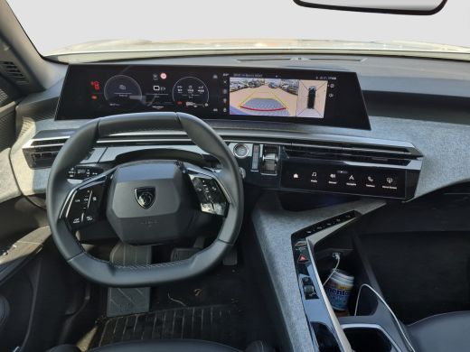 Peugeot 5008 1.2 Hybrid 136 Allure Panoramic navigation pack | 360graden camera | Stuurwiel verwarming | Full ... ActivLease financial lease