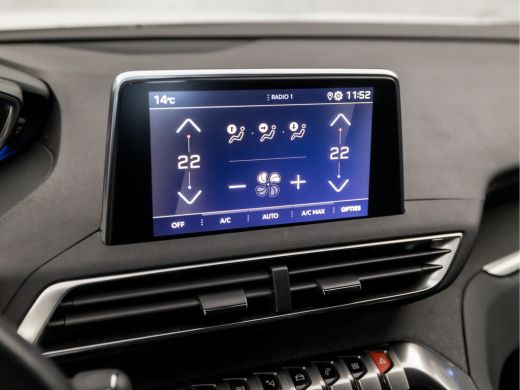 Peugeot 5008 1.2 PureTech GT-Line 7 Persoons (APPLE CARPLAY, 360 CAMERA, LED KOPLAMPEN, SPORTSTOELEN, ZWART HE... ActivLease financial lease