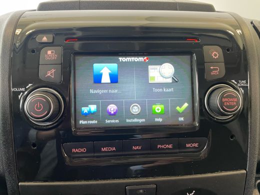 Peugeot Boxer 330 2.0 BlueHDI L2H2 Premium Pack | Achteruitrijcamera | Airco | Cruise control ActivLease financial lease